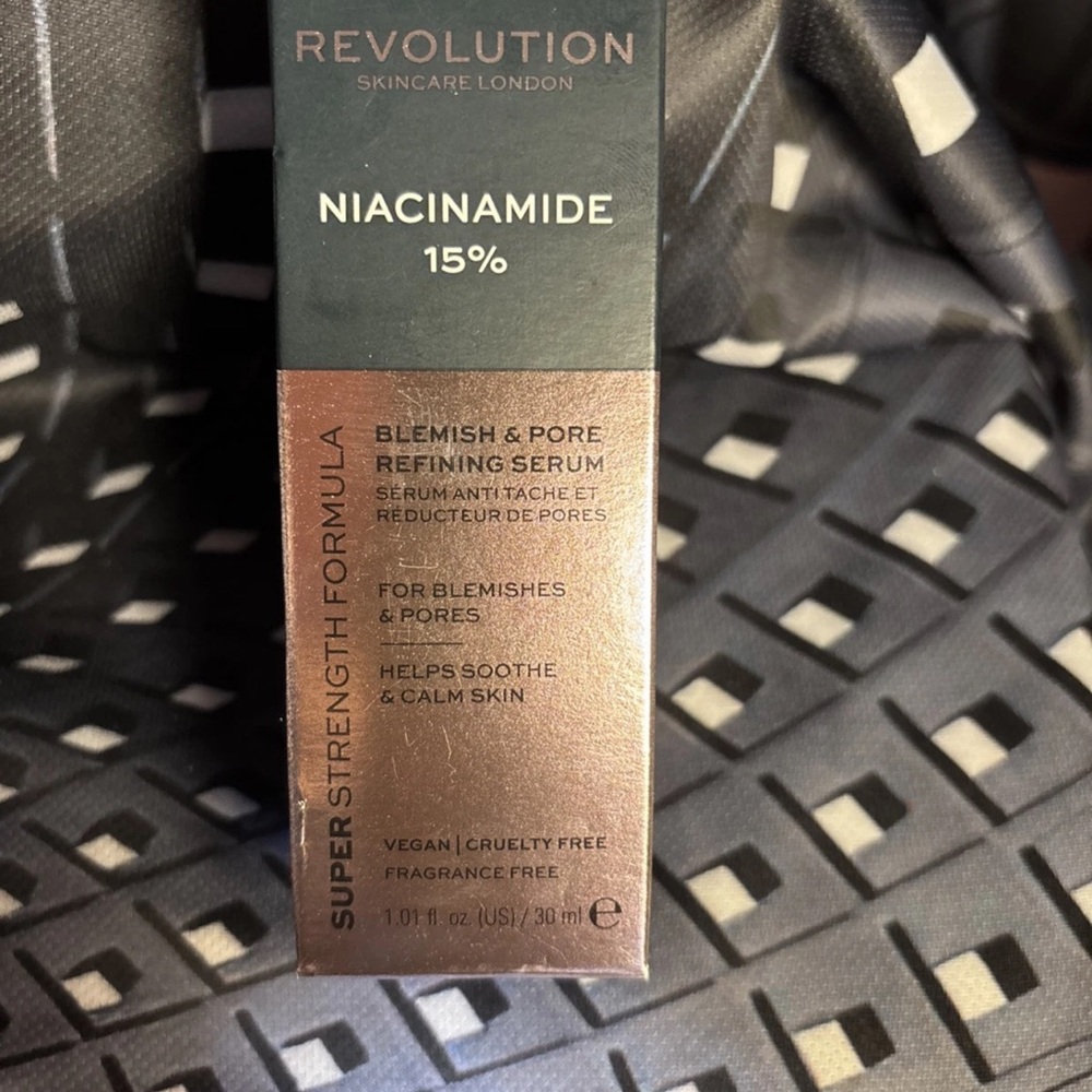 Revolution Niacinamide 15% Serum
